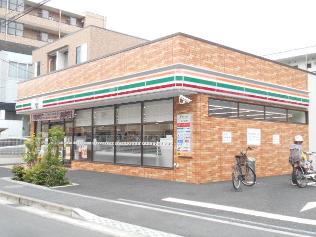 コンビニ　セブン-イレブン葛西駅東店（コンビニ）まで100m