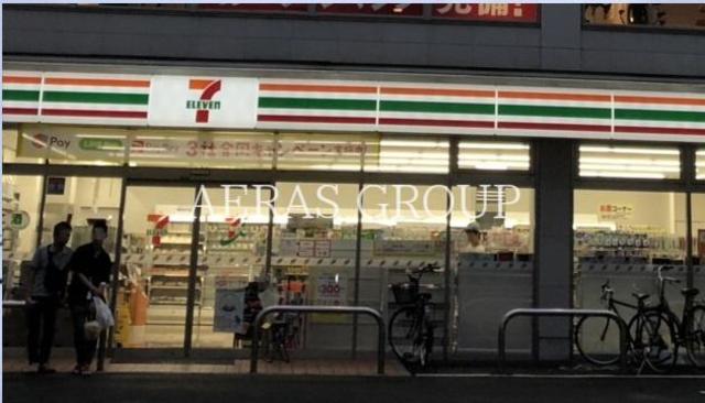 コンビニ　セブンイレブン東武練馬駅北口店（コンビニ）まで520m