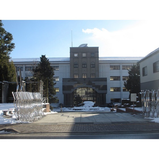 高校・高専　長野県飯田高校（高校・高専）まで910m
