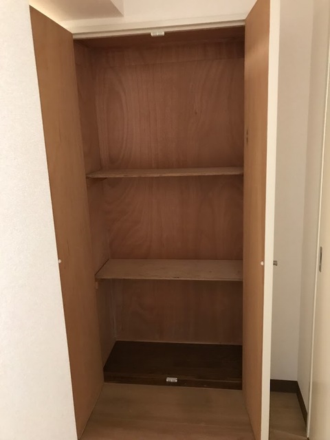 その他設備　廊下収納