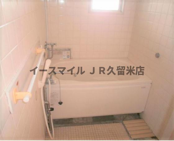 バス・シャワールーム　お風呂で日々の疲れを落としましょう