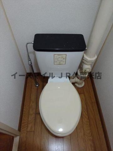 トイレ　落ち着いたトイレです