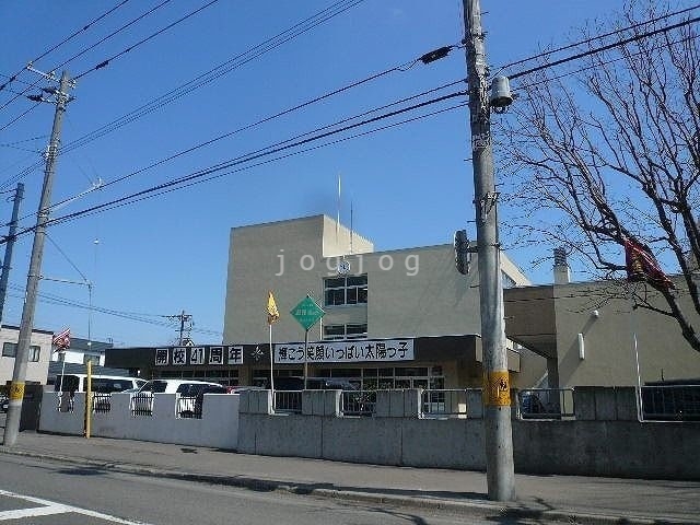 その他　東山小学校（その他）まで829m