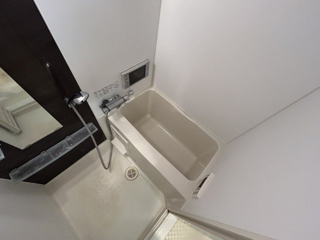 バス・シャワールーム　お風呂です