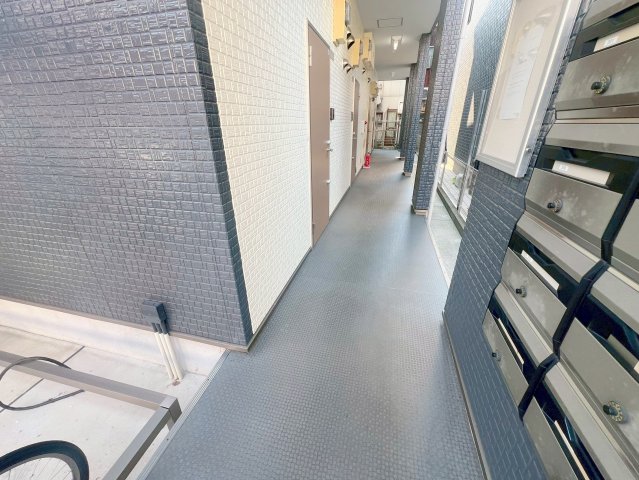 エントランス　綺麗なエントランスです。