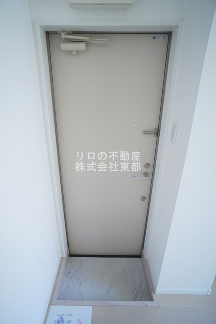 玄関　すっきりシンプルな玄関スペースです！