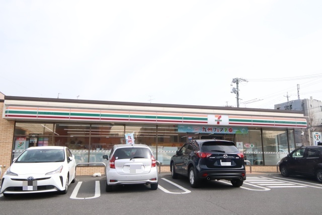 コンビニ　セブン-イレブン 名古屋富が丘北店（コンビニ）まで125m