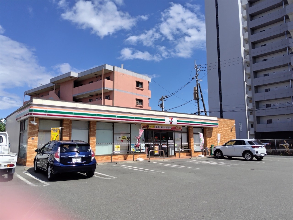 コンビニ　セブンイレブン 熊本萩原町店（コンビニ）まで435m