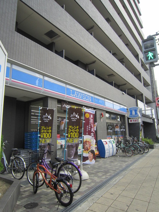 コンビニ　コンビニ（コンビニ）まで310m