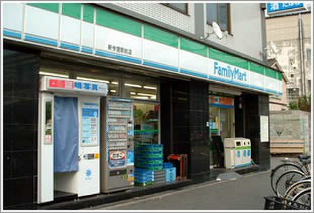 コンビニ　コンビニ（コンビニ）まで340m