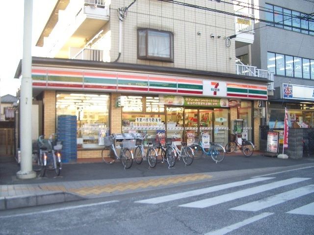 コンビニ　セブンイレブン大宮宮原西口店（コンビニ）まで185m