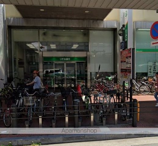 銀行　（株）りそな銀行／塚口支店（銀行）まで549m