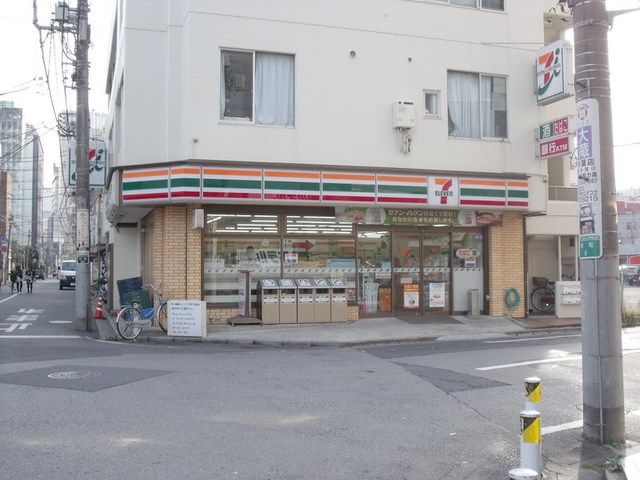 コンビニ　セブンイレブン（コンビニ）まで60m