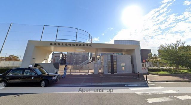 高校・高専　尼崎市立高等学校尼崎双星高等学校（高校・高専）まで606m