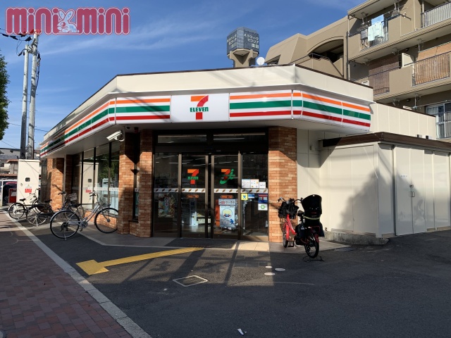 コンビニ　セブンーイレブン尼崎椎堂１丁目店（コンビニ）まで300m