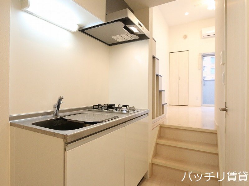 キッチン　同間取の為、現状を優先いたします。