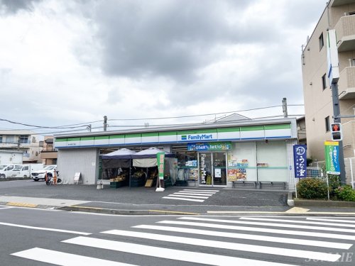 コンビニ　ファミリーマート西ヶ原四丁目店（コンビニ）まで510m
