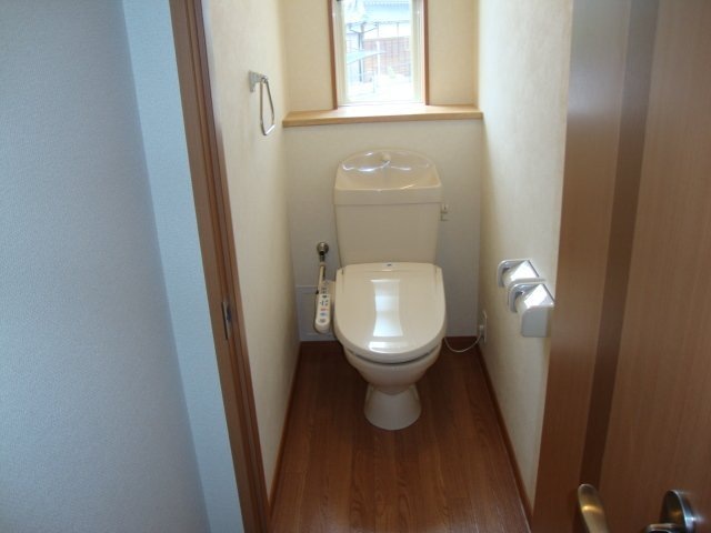 トイレ　シンプルで使いやすいトイレです