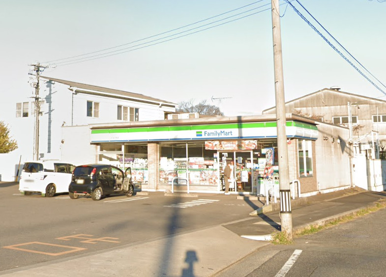 コンビニ　ファミリーマート 知多寺本店（コンビニ）まで458m