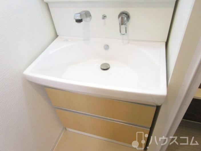 洗面設備　外出から帰ったらうがい・手洗いを。
