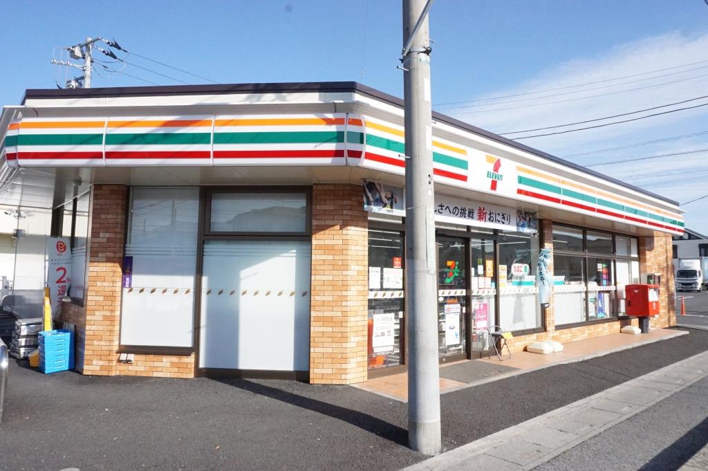 コンビニ　セブンイレブン 草加中根2丁目店（コンビニ）まで532m