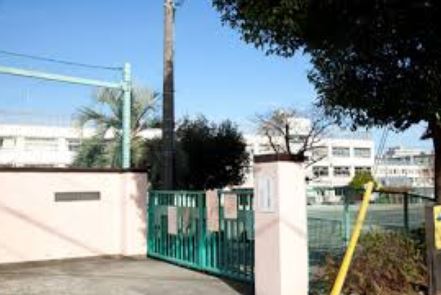 小学校　世田谷区立東玉川小学校（小学校）まで300m