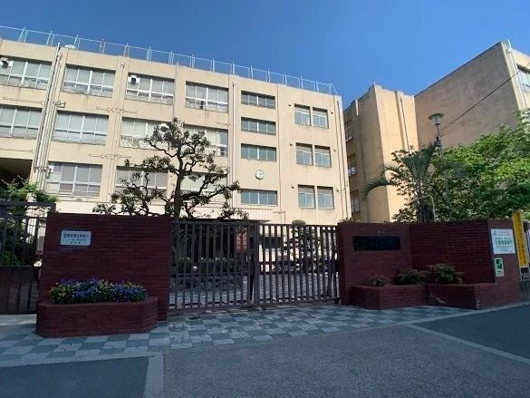 小学校　大阪市立鴫野小学校（小学校）まで455m