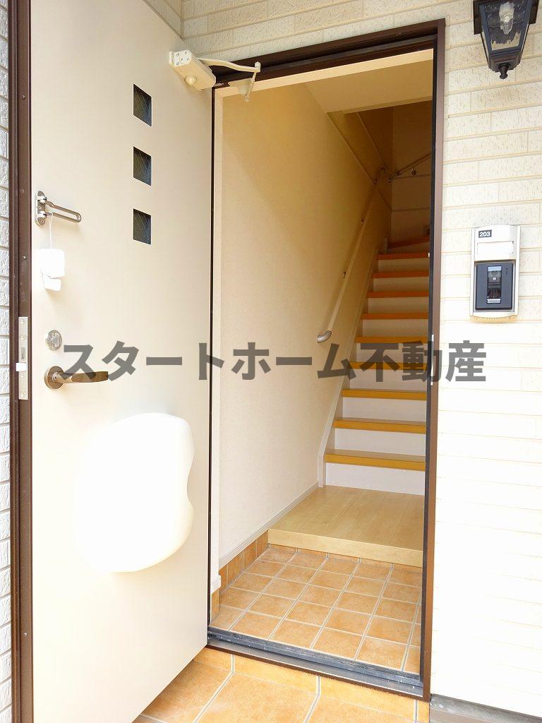 玄関　収納もある玄関です