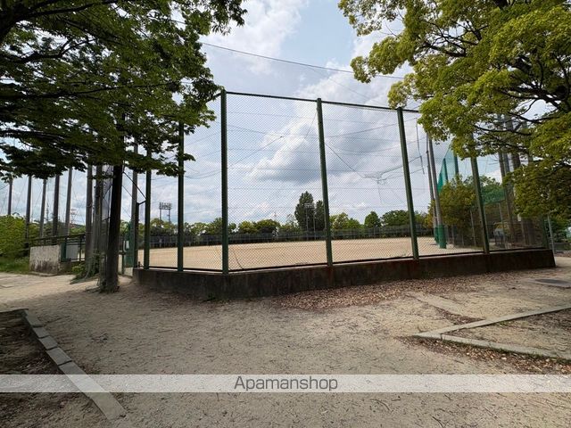 公園　公園（公園）まで869m