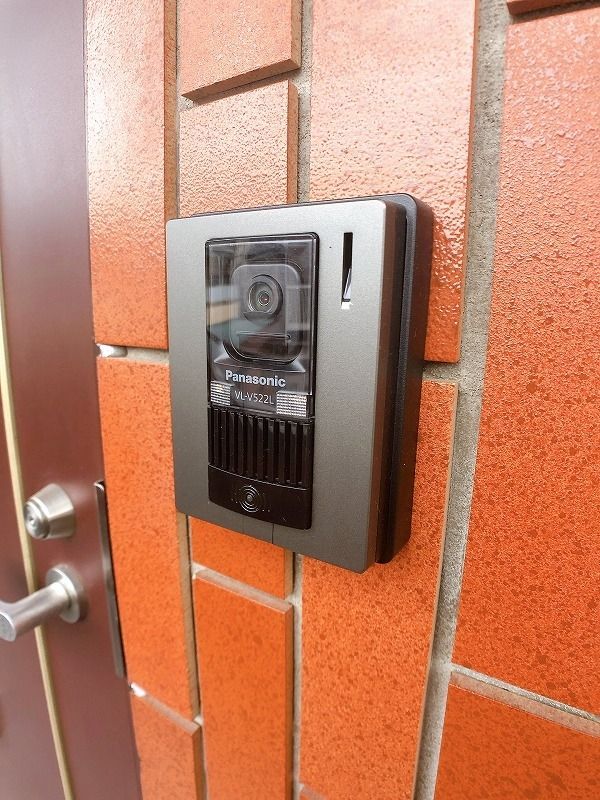 セキュリティ　モニター付きインターホン