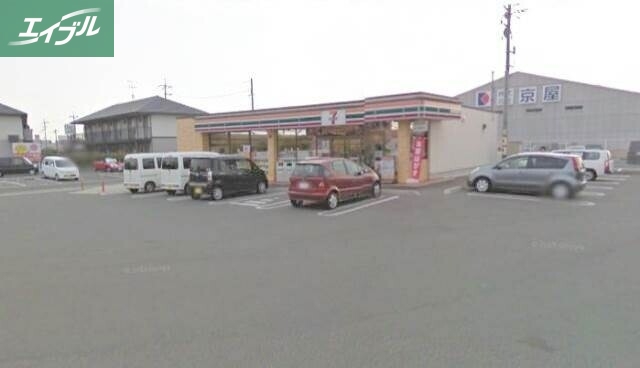 コンビニ　セブンイレブン岡山西市駅前店（コンビニ）まで121m