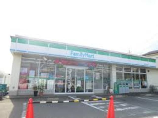 コンビニ　ファミリーマート（コンビニ）まで387m