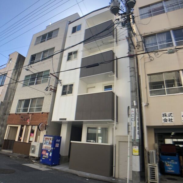 グランレーヴ千代田.