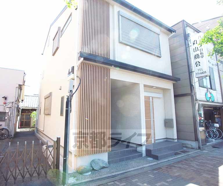 建物外観　好立地、設備充実のオシャレな１ＬＤＫです！