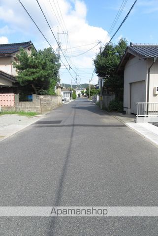 その他　前面道路（その他）まで10m
