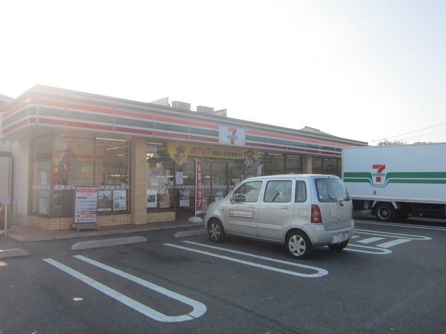 コンビニ　セブンイレブン昭島拝島町4丁目店（コンビニ）まで773m