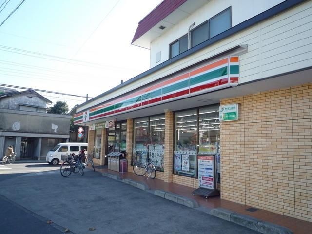 コンビニ　セブンイレブン（コンビニ）まで80m