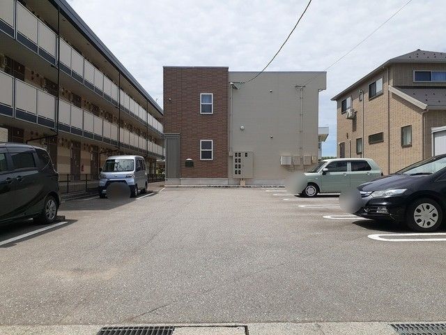 駐車場　駐車場です