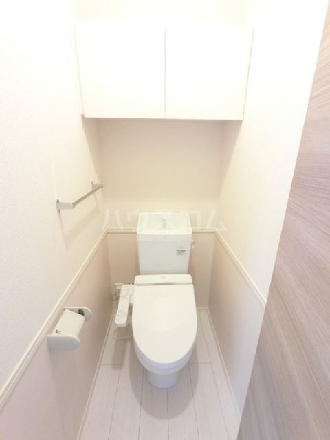 ロイヤルベルグIIのトイレ写真