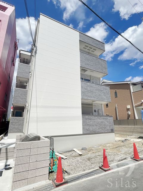 阪急宝塚線 三国駅 徒歩8分 築4年