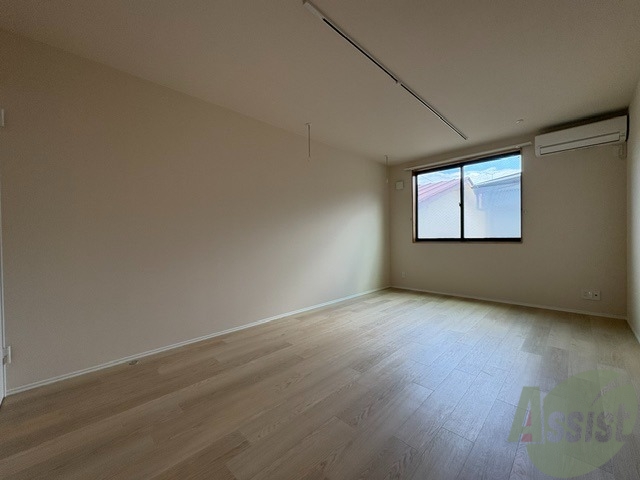 その他部屋・スペース　寝室はこのような感じになっております。イメージできますか。