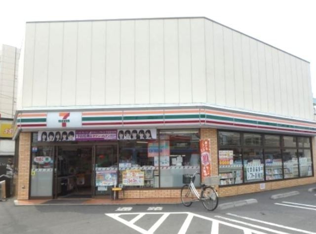 コンビニ　セブンイレブン足立椿2丁目店（コンビニ）まで450m