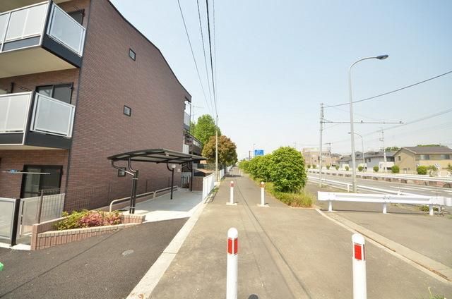 その他　建物前道路（その他）まで10m