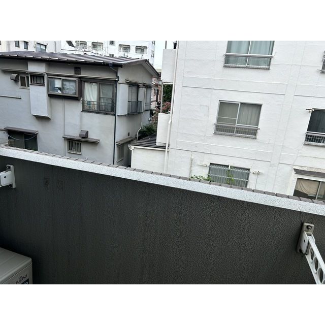 バルコニー　ティアラ目白 AVENUE　豊島区南長崎3