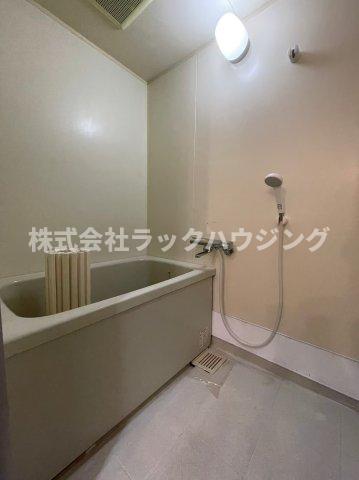 バス・シャワールーム　【お部屋探しはラックハウジングにお問合せ下さいませ】