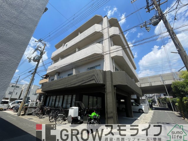 ドミトリー石屋川の外観写真