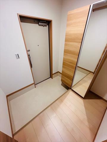 Shiningの玄関写真