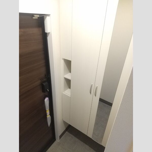 玄関　シューズボックス
