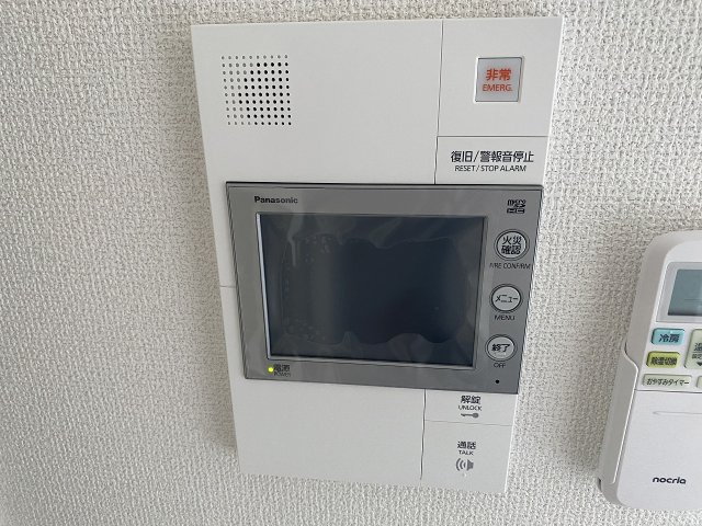 セキュリティ　※カラータイプは写真と異なります。