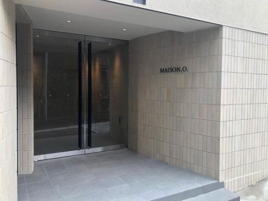 エントランス　☆共用設備もキレイ☆